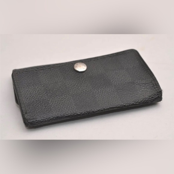 Authentic Louis Vuitton Damier Graphite Multicles 6 Key Case - Picture 4 of 10